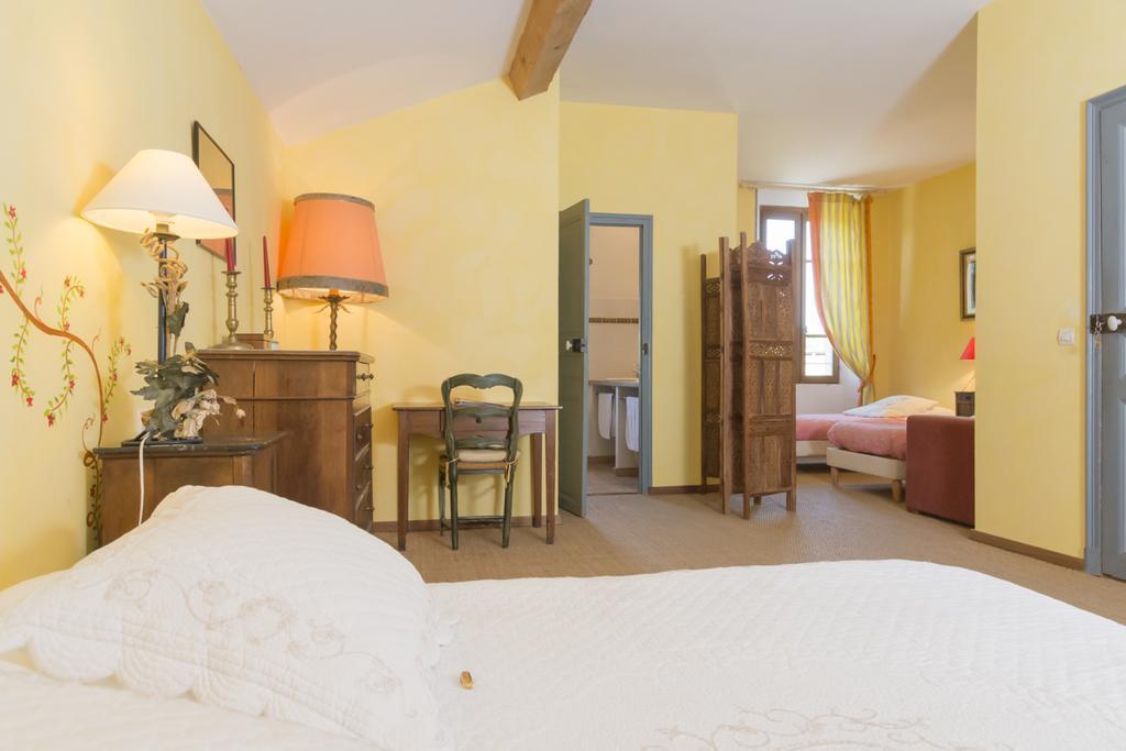 Domaine Grand Guilhem Bed & Breakfast Cascastel-des-Corbieres ภายนอก รูปภาพ